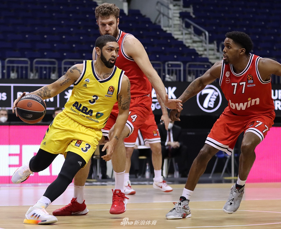 关于萨克拉门托国王训练开放日；转会期队长鼓劲引欢呼；欧篮联在即；心理建设被强调的信息