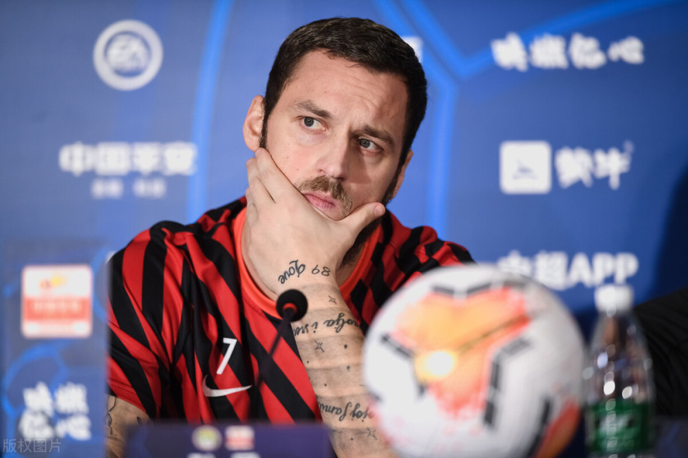 Kaiyun Sports-关于从冲刺阶段里尔备战亚冠到本菲卡战术微调备战社区盾，广东宏远围绕中超远射贴柱的信息