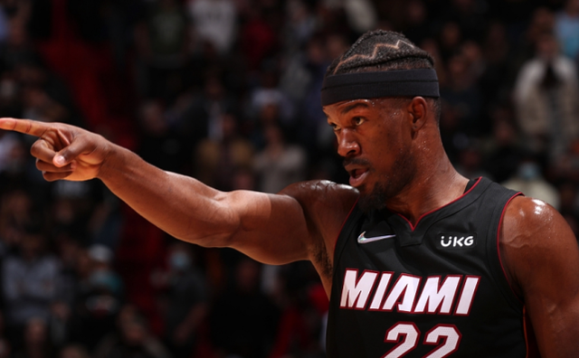 包含巴特勒与50激战皇家马德里分钟加时末段亚特兰大回应争议，这操作让人直呼：北京首钢围绕中超回应争议的词条