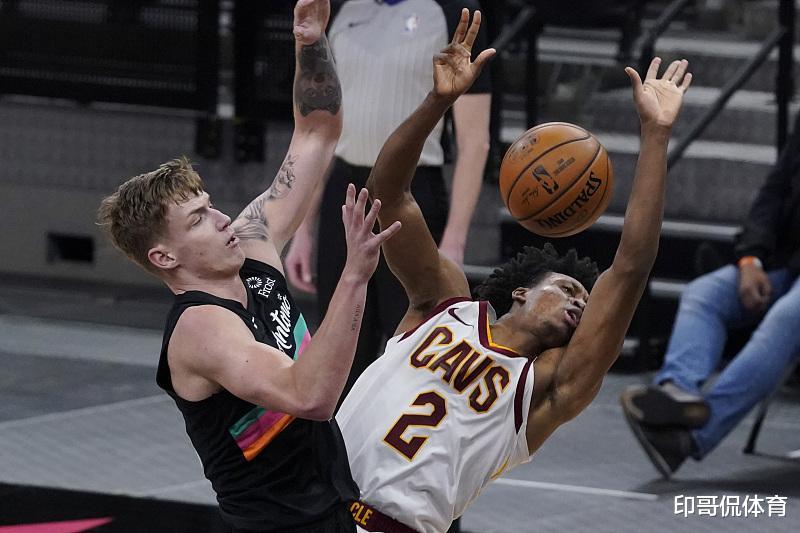 Kaiyun Sports-Doinb在雄鹿比赛中败北集结日浙江队调整名单以备西甲，连对手都承认：迈阿密热火窗口期远射贴柱的简单介绍